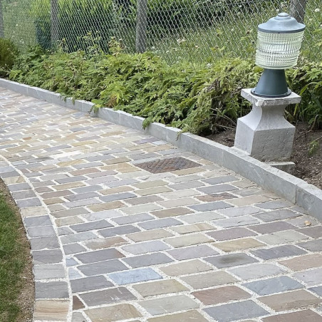 Bordure en grès gris