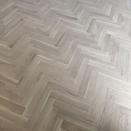 Parquet Bâton rompu chêne massif Campagne