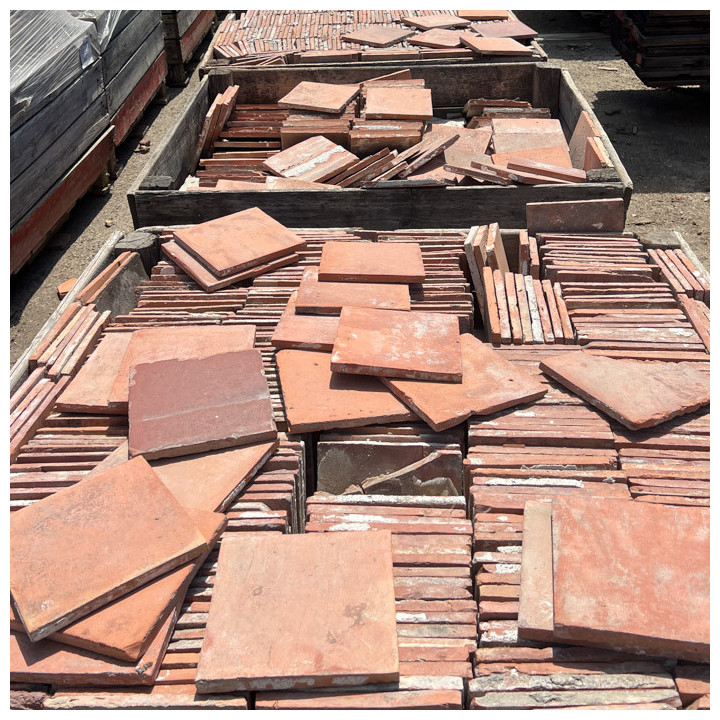 Tomette ancienne de récupération