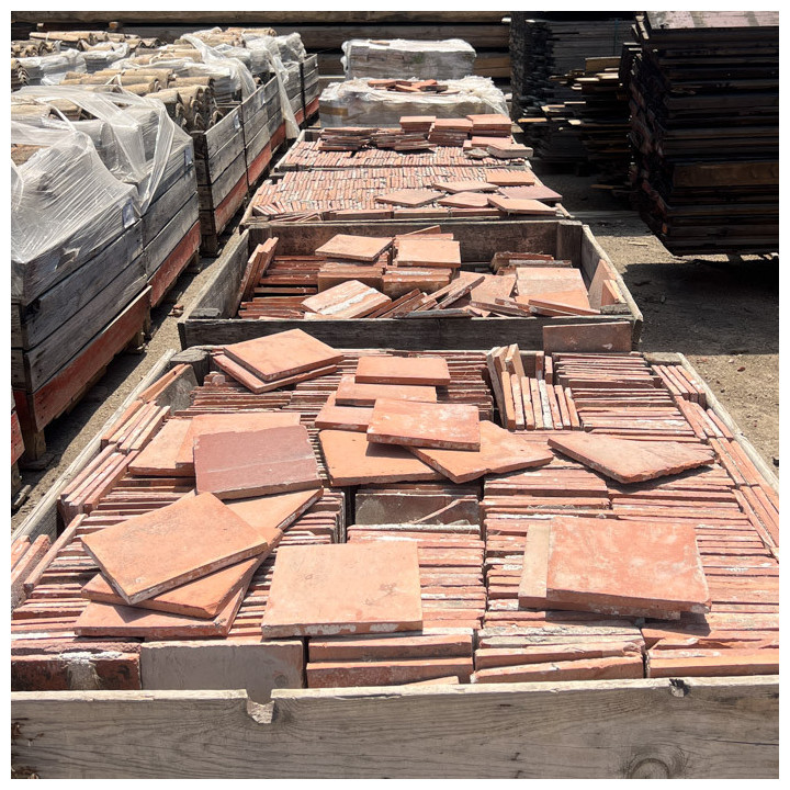 Tomette ancienne de récupération