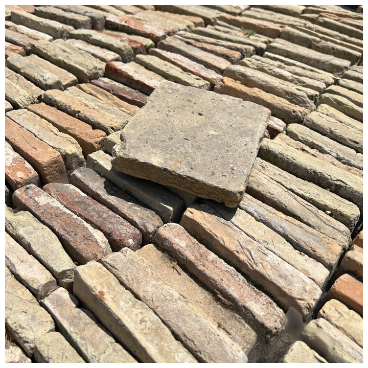 Tomette ancienne de récupération