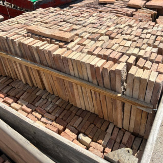 Tomette ancienne de récupération rectangulaire