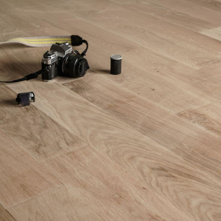 Parquet chêne massif rustique brut 23mm