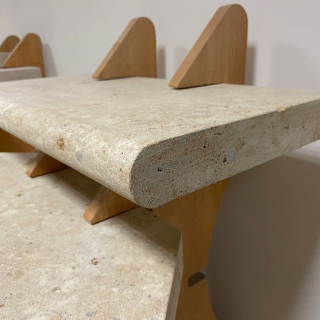 Marche en pierre du Nivernais