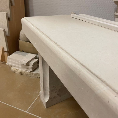 Marche en pierre du Nivernais