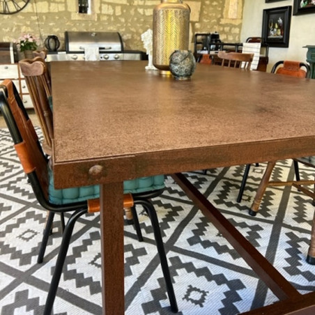 Table en métal Val de Loire