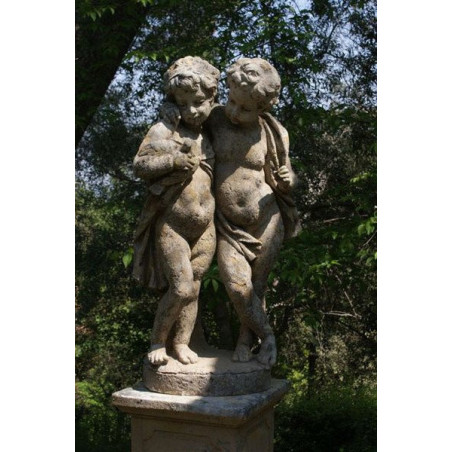 Putti jumeaux en pierre