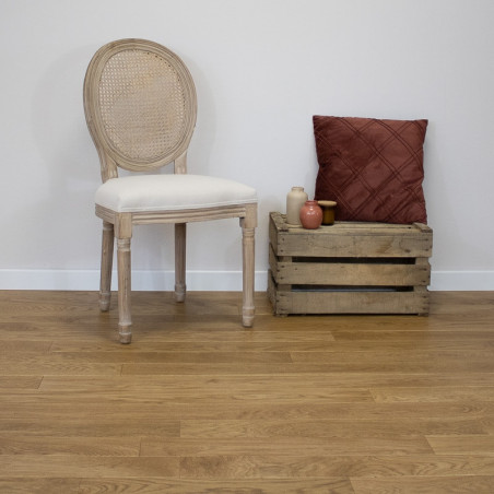 Parquet chêne massif premier choix verni ambré 14mm