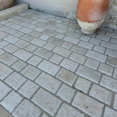 Pavé ancien Ferrière