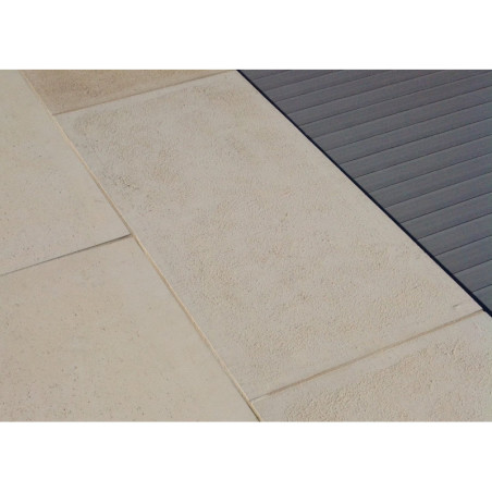 Margelle de bassin plate