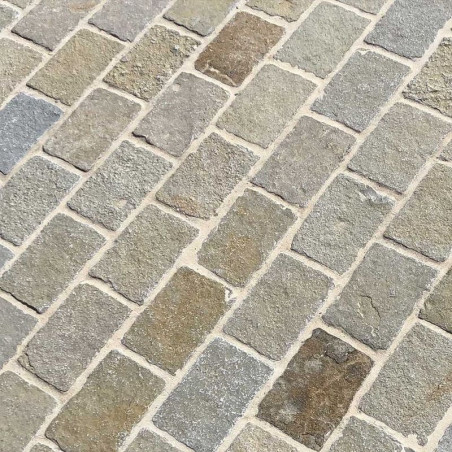 pavé écurie crème jointé