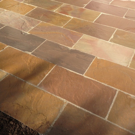 Dallage en grès couleurs panachées