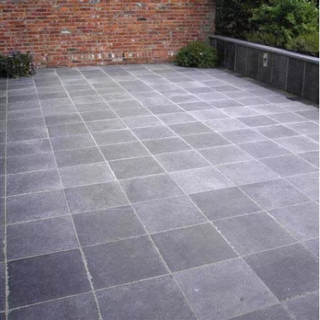 Pavé en pierre bleue