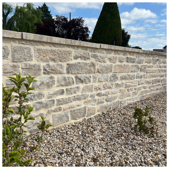 pierre Clermont pour Décorations Intérieures et Extérieures - Ligerio