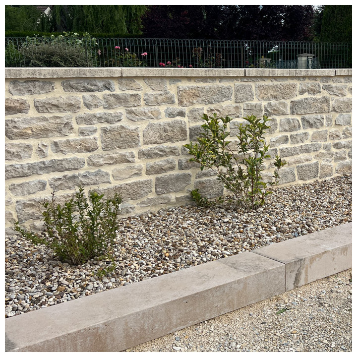 pierre Clermont pour Décorations Intérieures et Extérieures - Ligerio