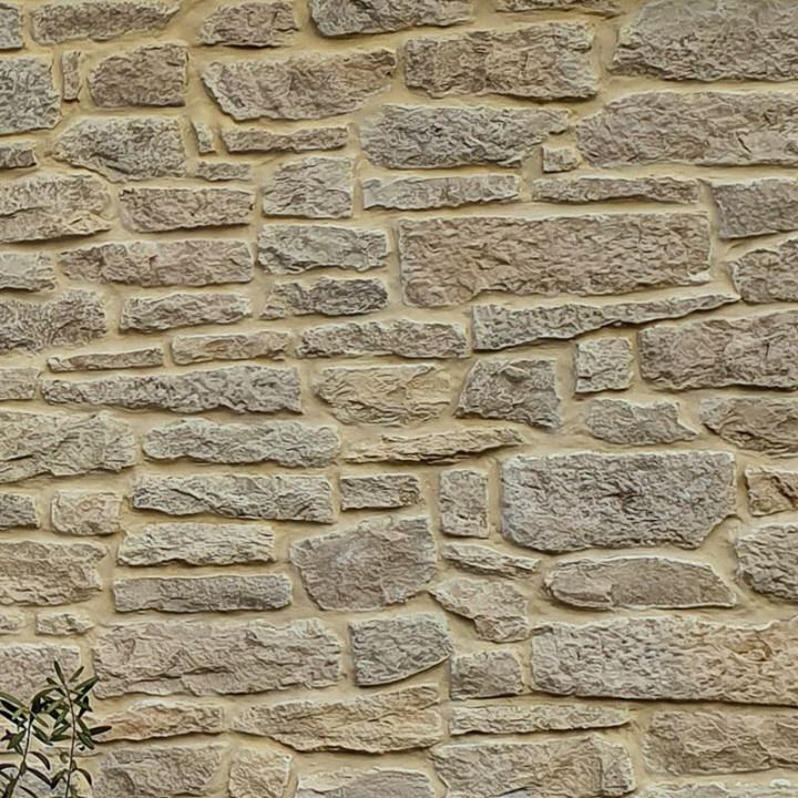 Parement de pierre Clermont