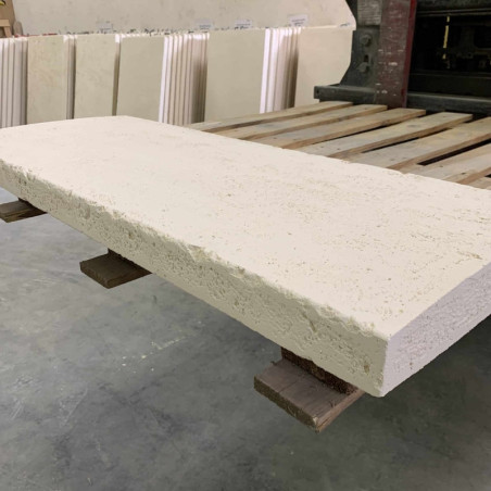 Dessus de mur brossé vieilli