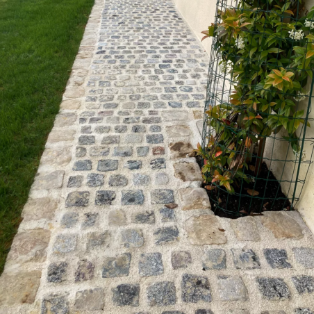 Pavé en granit ancien