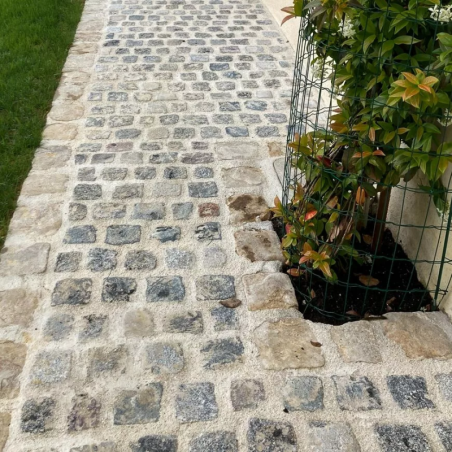 Pavé en granit ancien
