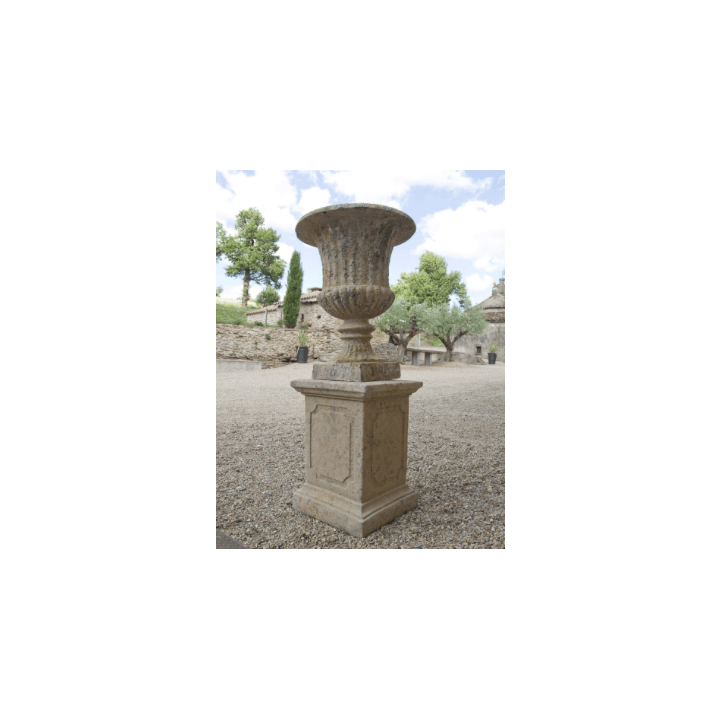 Socle rectangulaire classique en pierre reconstituée patinée Ligerio