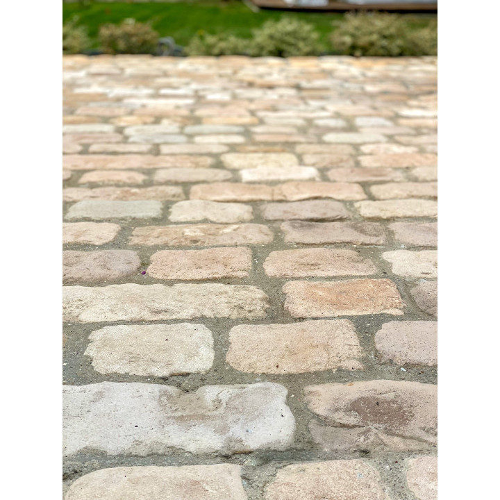 pavé chantilly avec joint gris