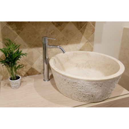 Vasque striée en travertin