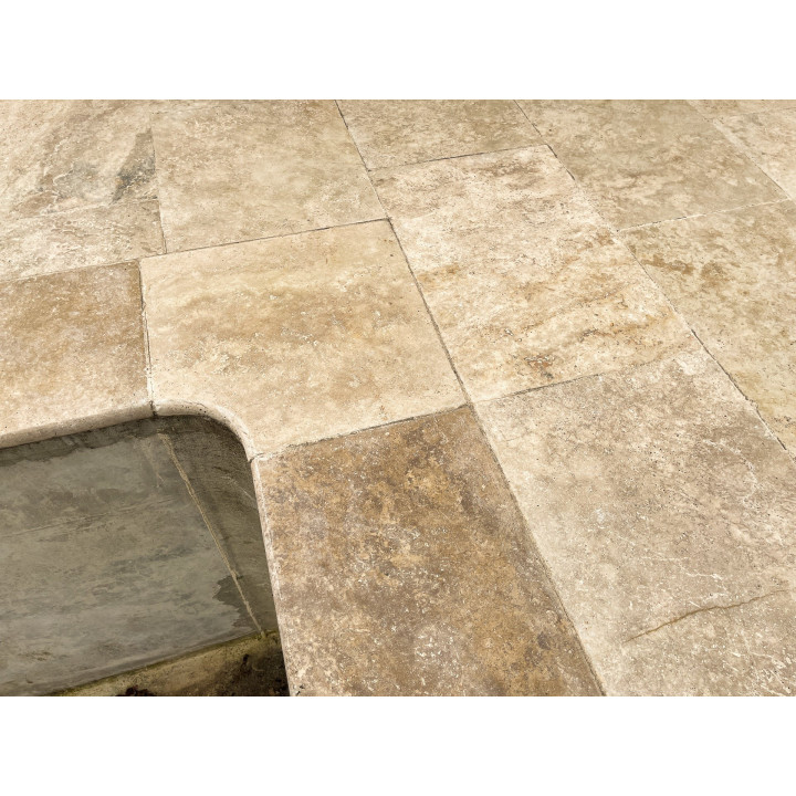 Angle rentrant mix pour margelle de piscine