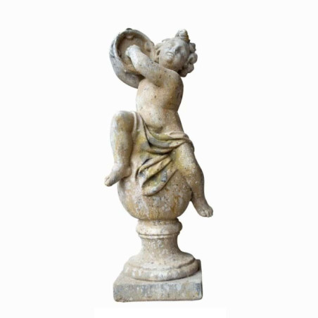Putto au tambourin