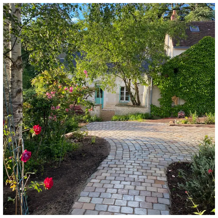 cour avec des pavé en grès kandla multicolor