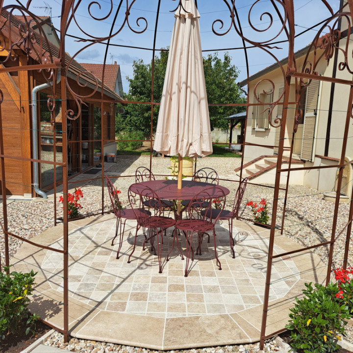 Pavé travertin de qualité pour vos espaces extérieurs - Ligerio