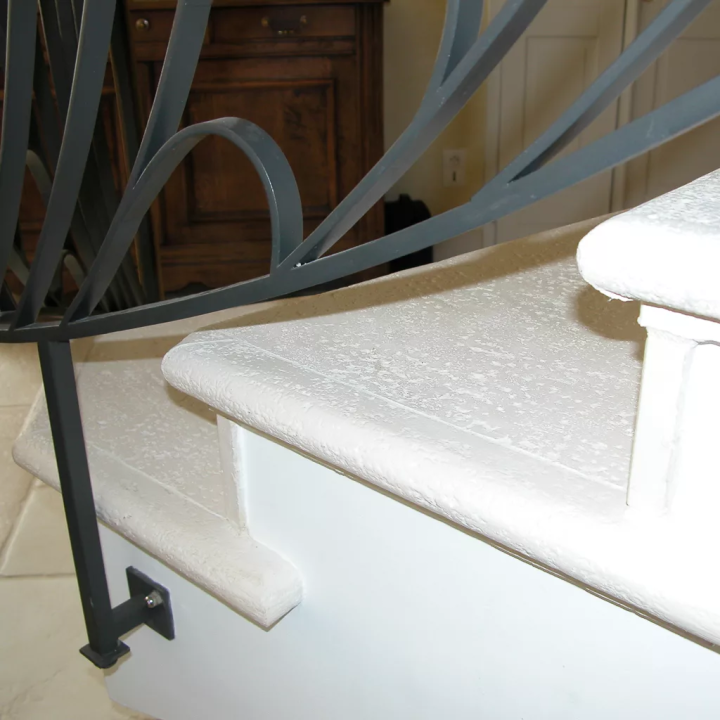 marche d’escalier moulurée 4