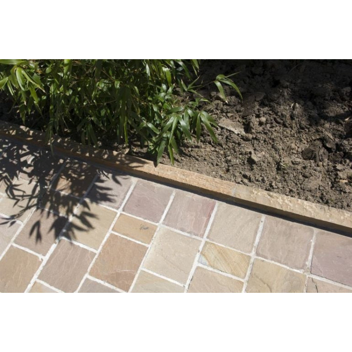 Bordure en grès brun