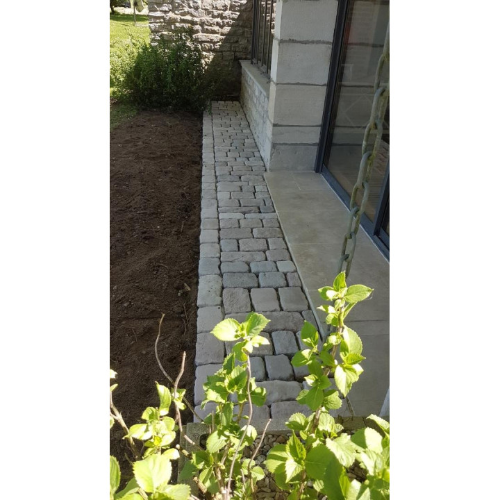 pavé chantilly gris clair posé