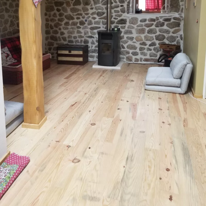 Parquet naturel massif en pin des Landes 23mm
