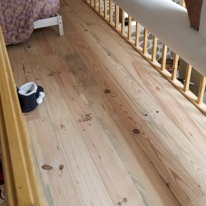 Parquet naturel massif en pin des Landes 23mm