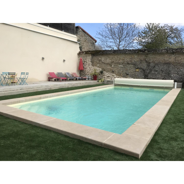 Margelle de piscine plate