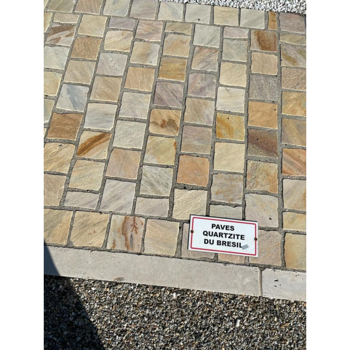 pavés pierre quartzite claire 3