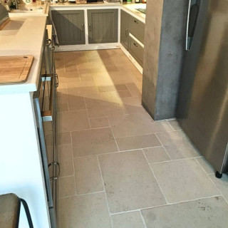 Dallage en pierre du Nivernais - Opus romain