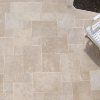 Dallage en pierre de l'Auxerrois - Opus romain