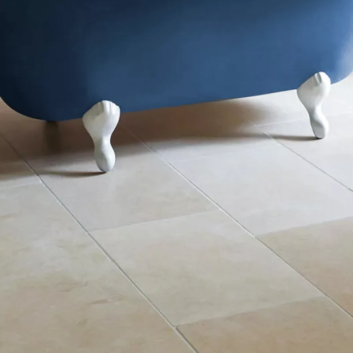 dallage cremastern avec baignoire en fonte