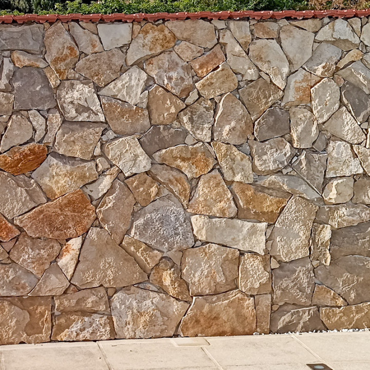 Pierre de parement naturelle brune pour un style rustique - Ligerio