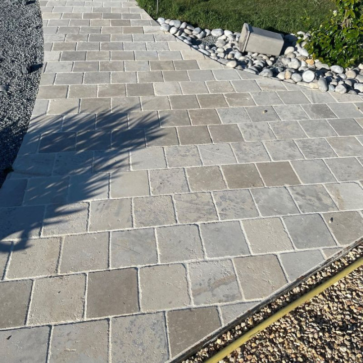 Pavé pour allée en pierre du Nivernais - Carré
