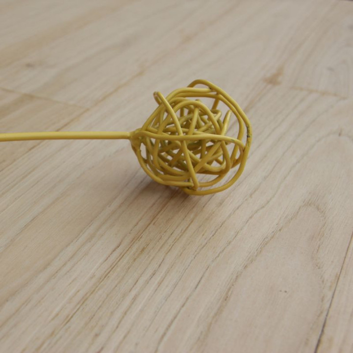 du parquet châtaignier massif brut posé au sol