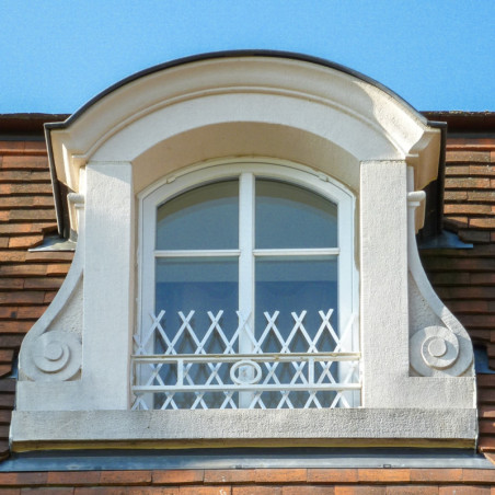 Lucarne Louis XV