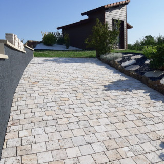 Pavé en travertin choix naturel