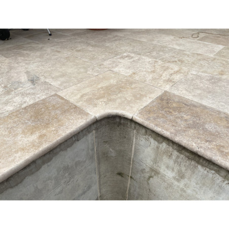 Angle rentrant mix pour margelle de piscine