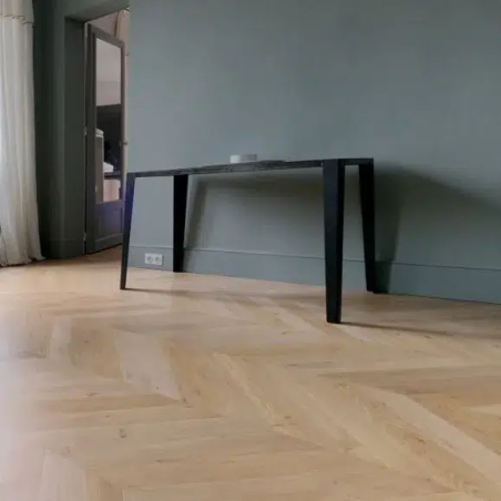 Parquet point de Hongrie massif rustique