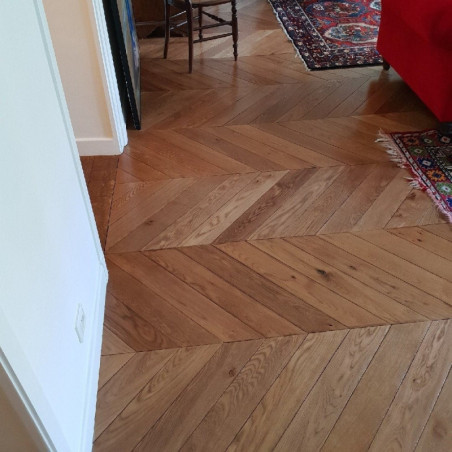 Parquet point de Hongrie massif Intense