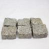 6 pavés granit gris sur fond blanc