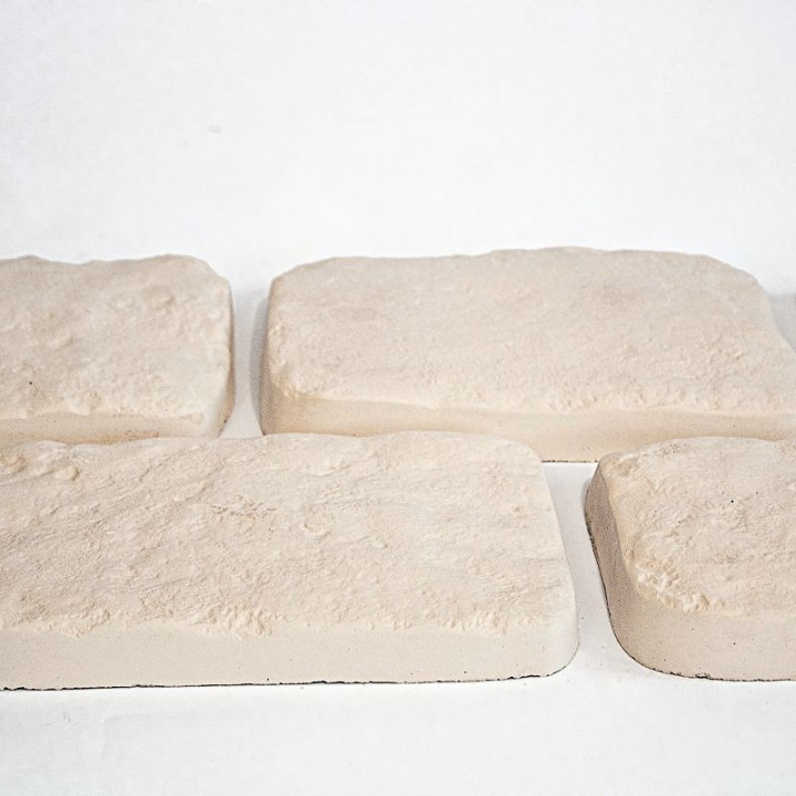 PAVÉ MÉDIÉVAL 4 FORMATS ÉCRU vu de près